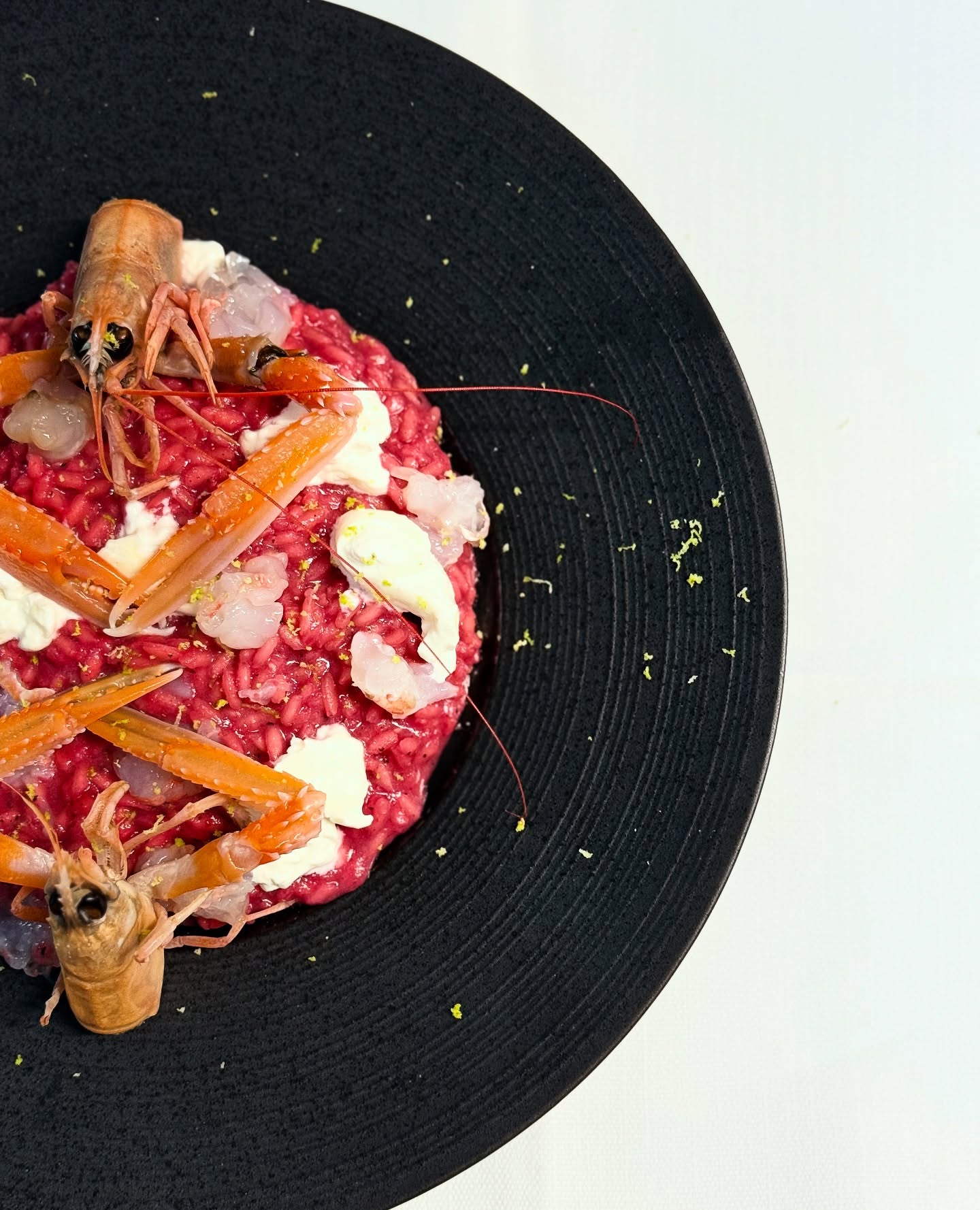 Risotto rosso con scampi